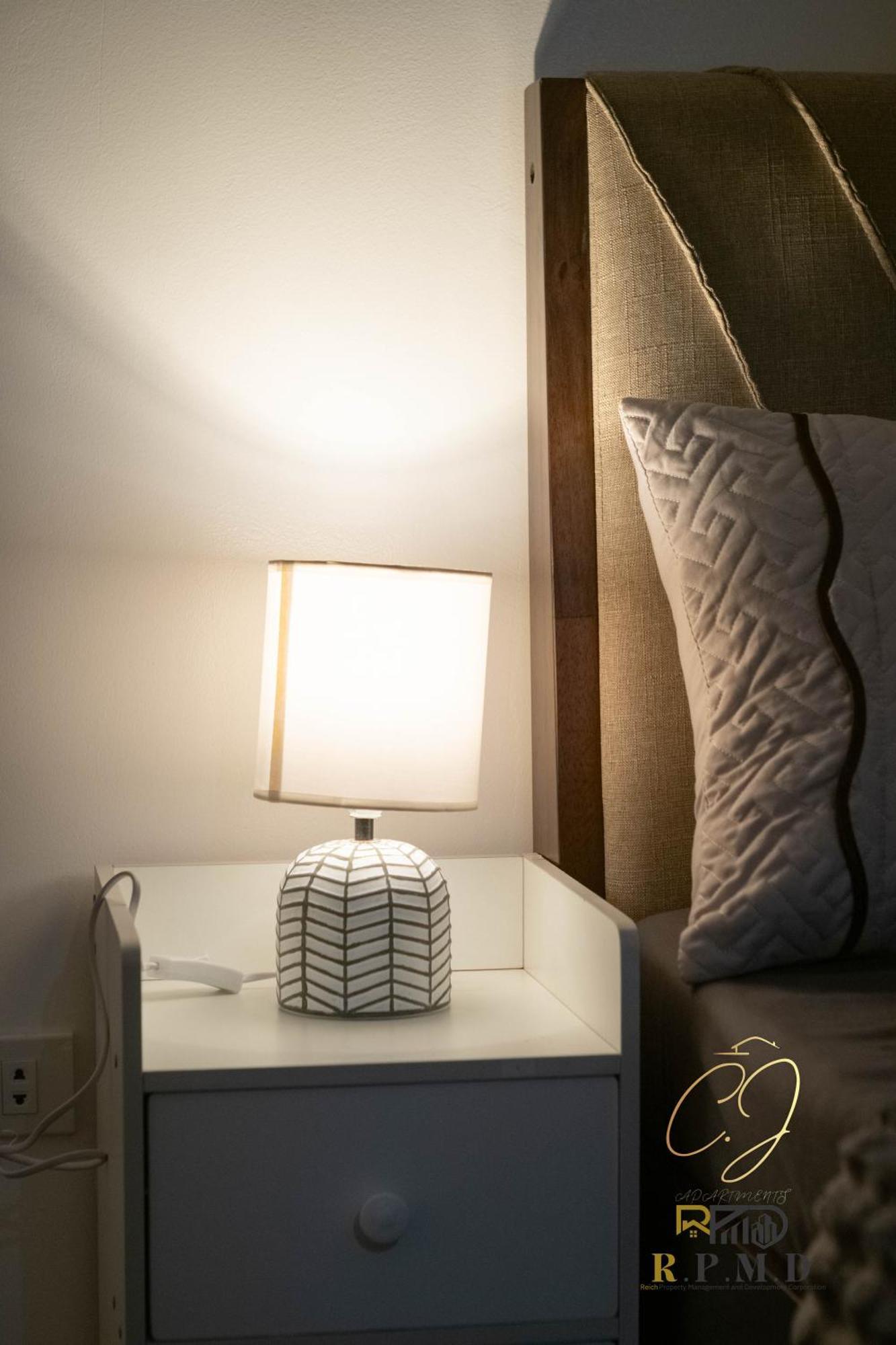 Cj Apartments โอลองกาโป ภายนอก รูปภาพ